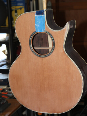 Eberhardt Guitar Construction Pic