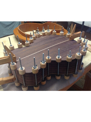 Eberhardt Guitar Construction Pic